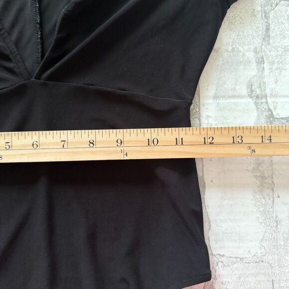 Show Me Your Mumu Black V Neck Short Sleeve Stretch Fitted Bodysuit Top Sz S - Picture 6 of 10